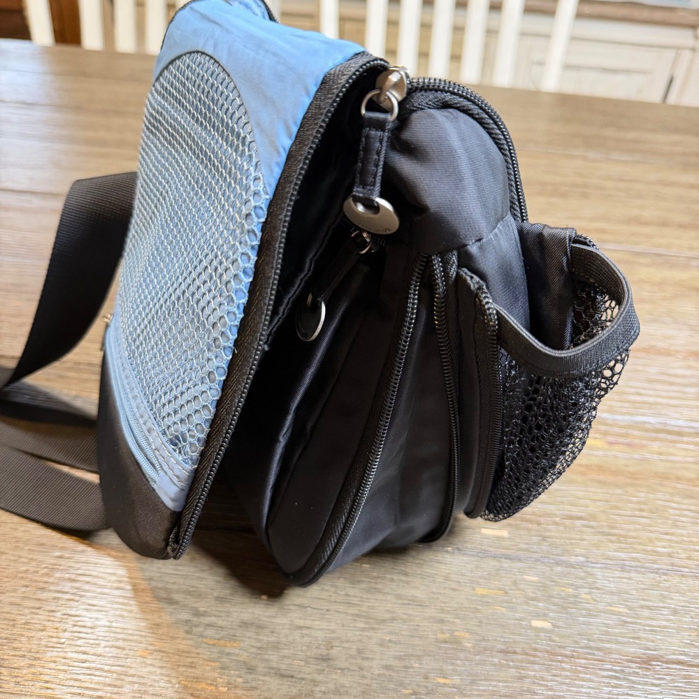 Travelon Anti-Theft Heritage Crossbody Unisex Bag Black RFID Blocking Travel Bag - Picture 7 of 10
